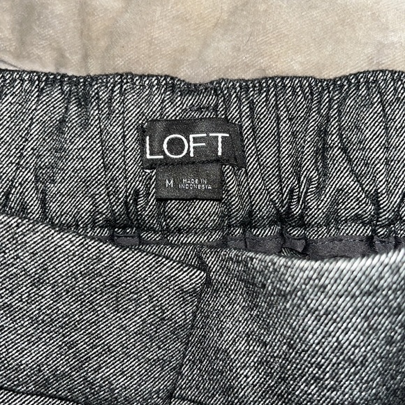 LOFT Womens M Gray Stretch Fabric Straight Leg Dress Pant Stretch Waist Mid Rise - Picture 2 of 4